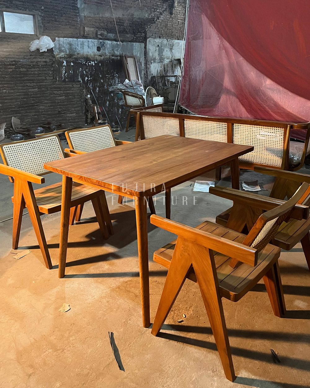 Rekomendasi Meja makan Cafe aesthetic kayu jati - Image 3
