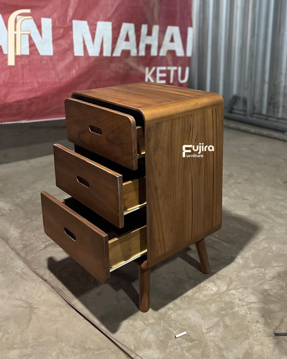 Nakas Minimalis Jati Solid – Meja Samping Tempat Tidur & Pajangan Ruang Tamu Estetik - Image 3
